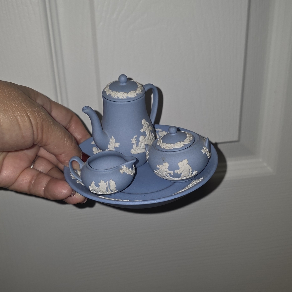 Wedgwood Vintage Blue and White Miniature Tea Set